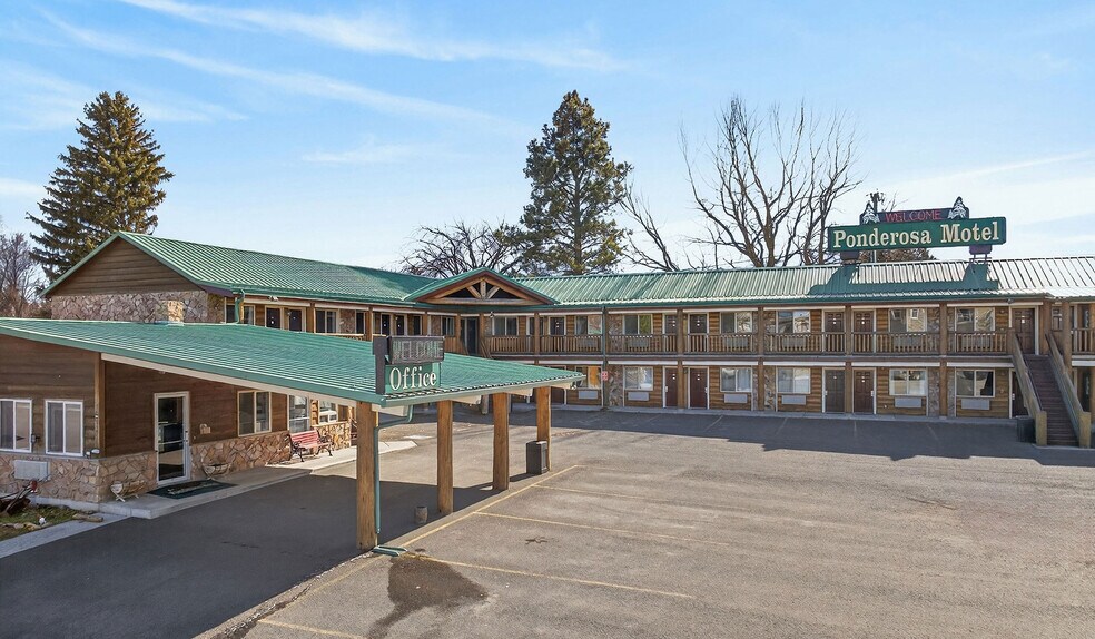 More Photos Of 102 E Greenwood St, Enterprise Hotel For Sale