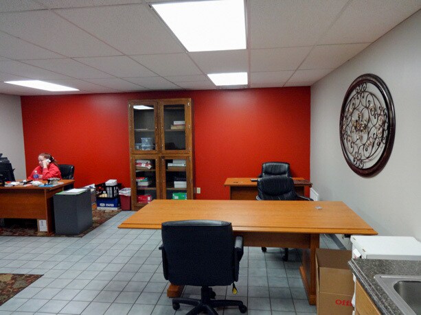 More Photos Of 1023 N Victor Ave, Tulsa Manufacturing For Sale