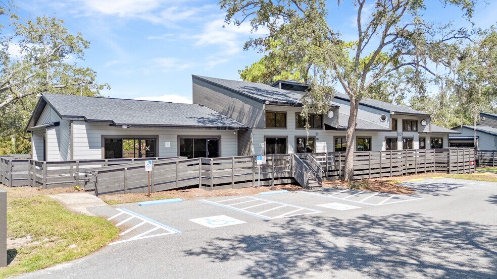 More Photos Of 5037 North Ln, Orlando Office For Lease