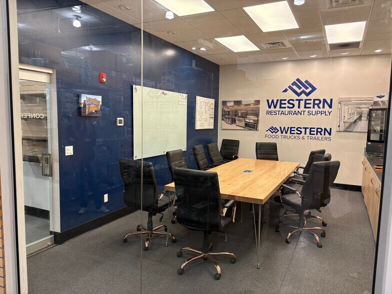 More Photos Of 1953-1977 Fowler St, Richland Service For Lease