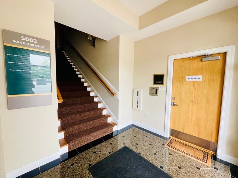 More Photos Of 5003 Southpark Dr, Durham Medical For Sale