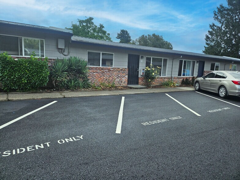 More Photos Of 12920 SE Powell Blvd, Portland Apartments For Sale