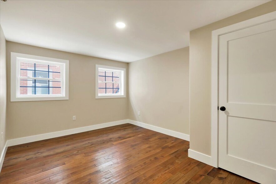 More Photos Of 241 S 5th St, Reading Apartments For Sale