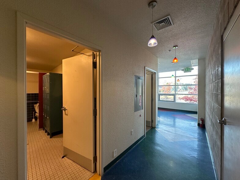 More Photos Of 5221 Sigstrom Dr, Carson City Industrial For Lease