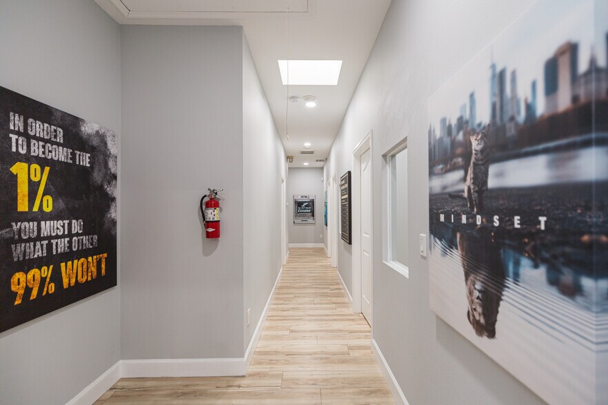 More Photos Of 7231 Little Rd, New Port Richey Office For Lease