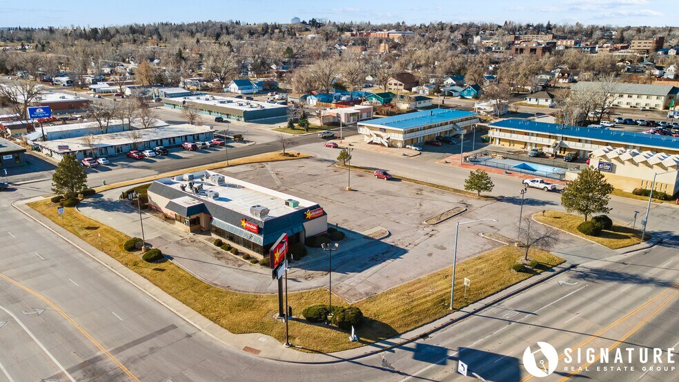 More Photos Of 207 S Miller Ave, Gillette Fast Food For Sale