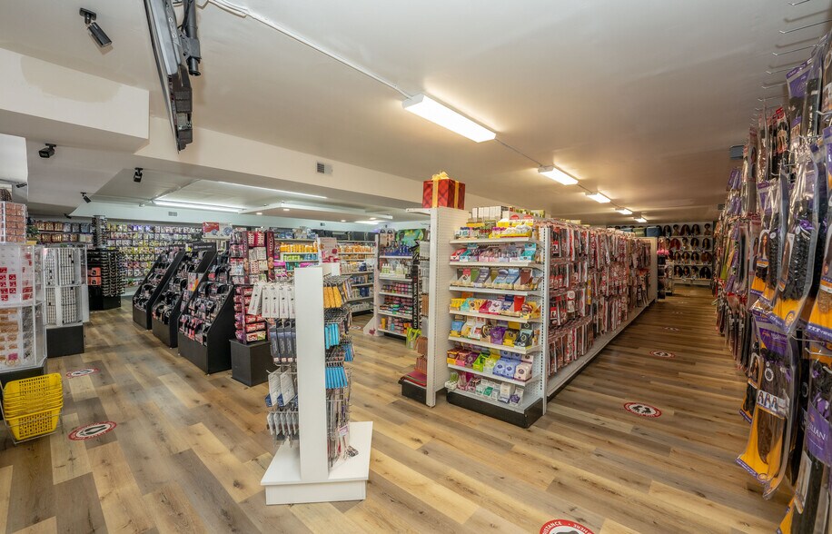 More Photos Of 132-134 Bloomfield Ave, Newark Storefront For Sale
