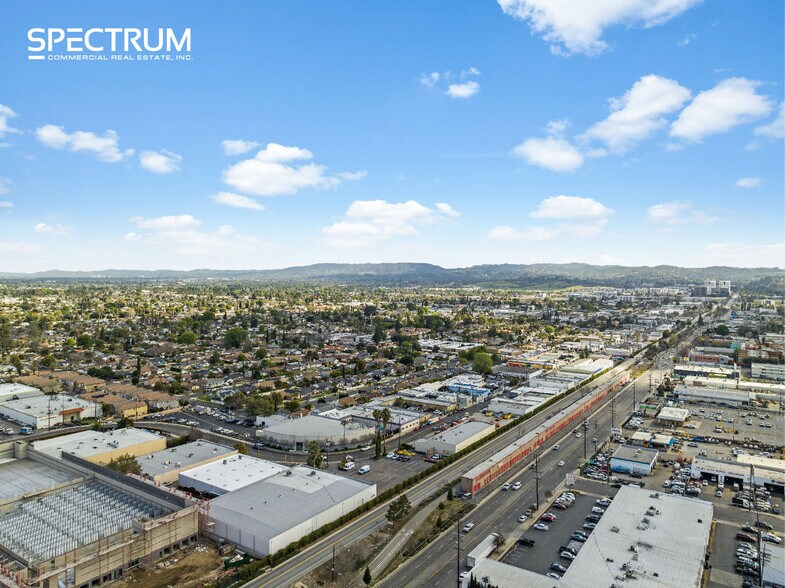 More Photos Of 7845-7849 Canoga Ave, Canoga Park Warehouse For Lease