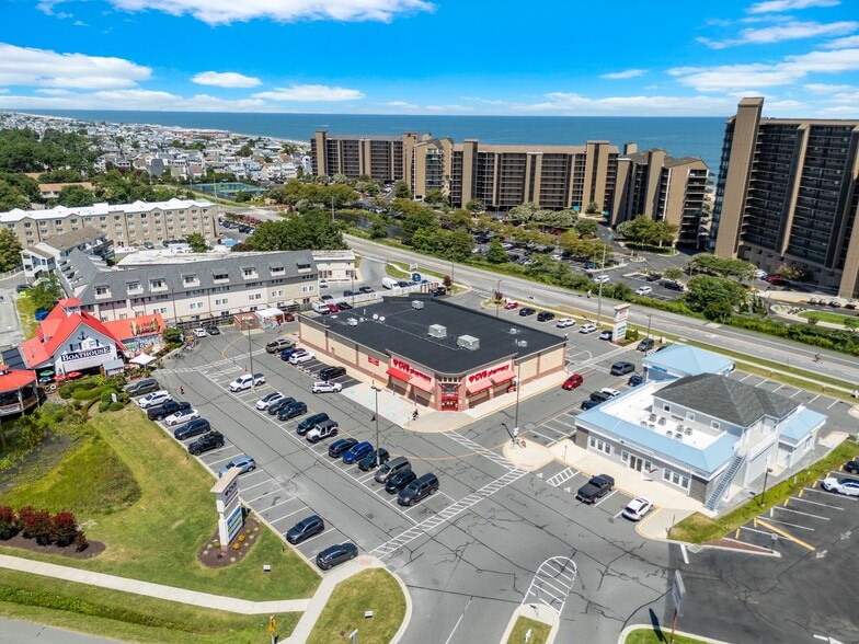 Primary Photo Of 39820 Hickman Plaza Rd, Bethany Beach Drugstore For Sale