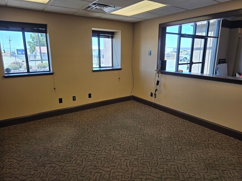 More Photos Of 13290 Contractors Dr, Chico Manufacturing For Lease