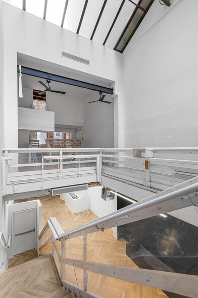 More Photos Of 54 Crosby St, New York Storefront For Lease