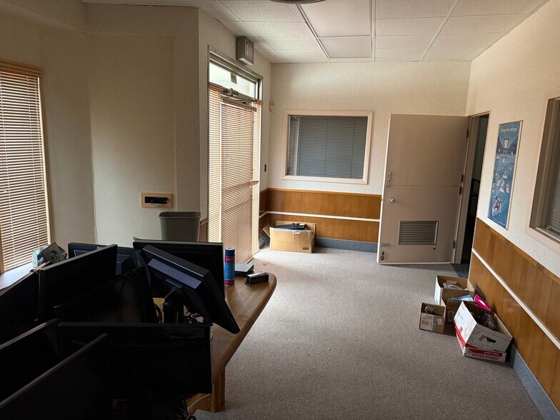 More Photos Of 731 Gratiot Ave, Saginaw Loft Creative Space For Lease