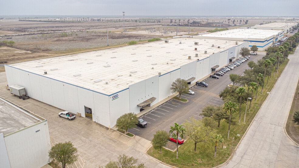 More Photos Of 5201 George McVay Dr, McAllen Warehouse For Lease
