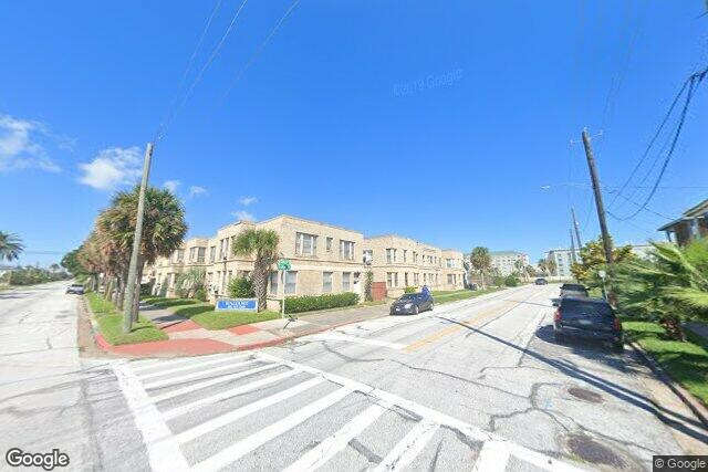 More Photos Of 2018 25th St, Galveston Apartments For Sale
