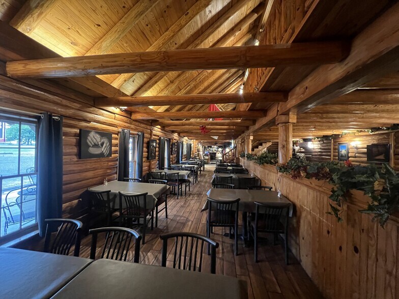 More Photos Of 1150 US-71 HWY, Mena Restaurant For Sale