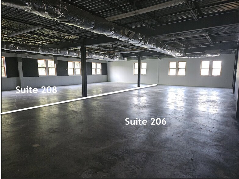 More Photos Of 5350 Summit Bridge Rd, Middletown Storefront Retail Office For Lease