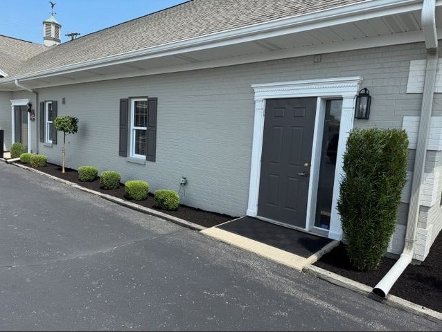 More Photos Of 211 Kenbrook Dr, Vandalia Office For Lease