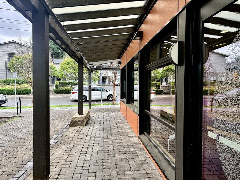 More Photos Of 2311 SE 50th Ave, Portland General Retail For Lease