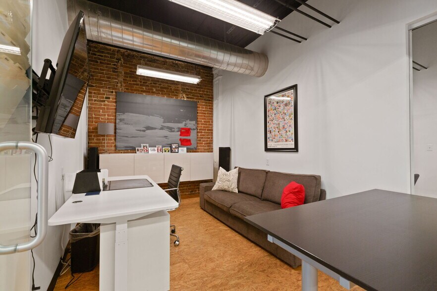 More Photos Of 1501 Locust St, Saint Louis Apartments For Sale