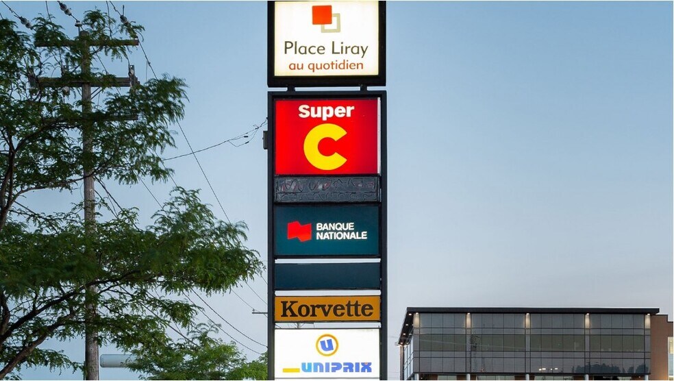 More Photos Of 14000 Boul Henri-Bourassa, Québec General Retail For Lease