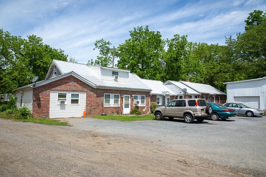 More Photos Of 22572 Bridgeville Hwy, Seaford Auto Dealership For Sale