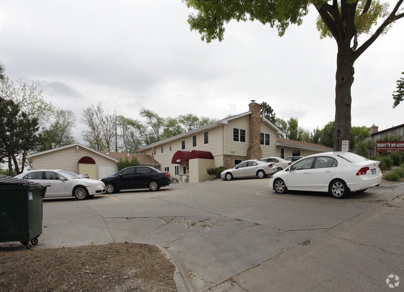 More Photos Of 8922 Cuming St, Omaha Daycare Center For Sale
