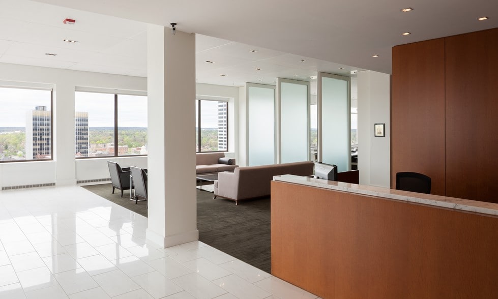 More Photos Of 202 S Michigan St, South Bend Office For Lease