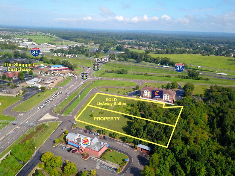 Primary Photo Of Chantilly Pky, Montgomery Land For Sale