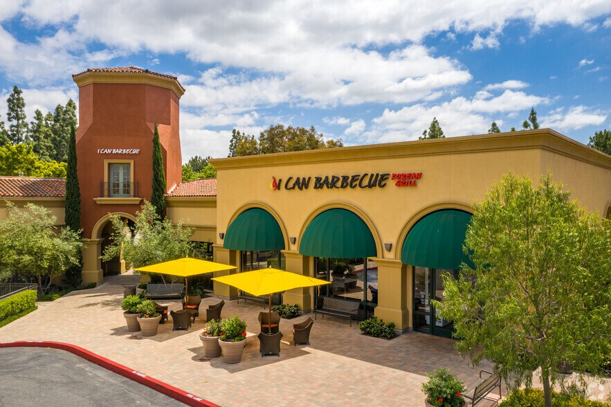 More Photos Of 5521-5715 Alton Pky, Irvine General Retail For Lease