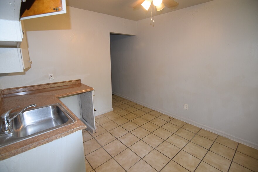 More Photos Of 1724 Taylor Rd, East Cleveland Apartments For Sale