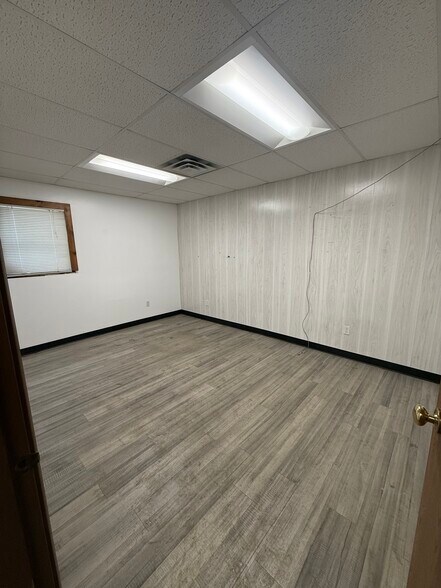 More Photos Of 60 Ransier Dr, West Seneca Industrial For Lease