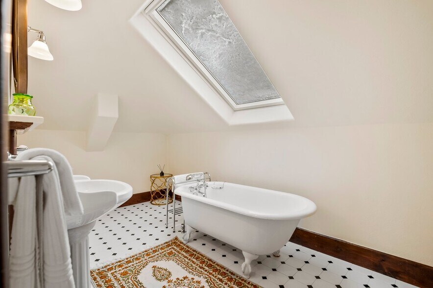 More Photos Of 39 Interlaken Ave, Lake Placid Hotel For Sale