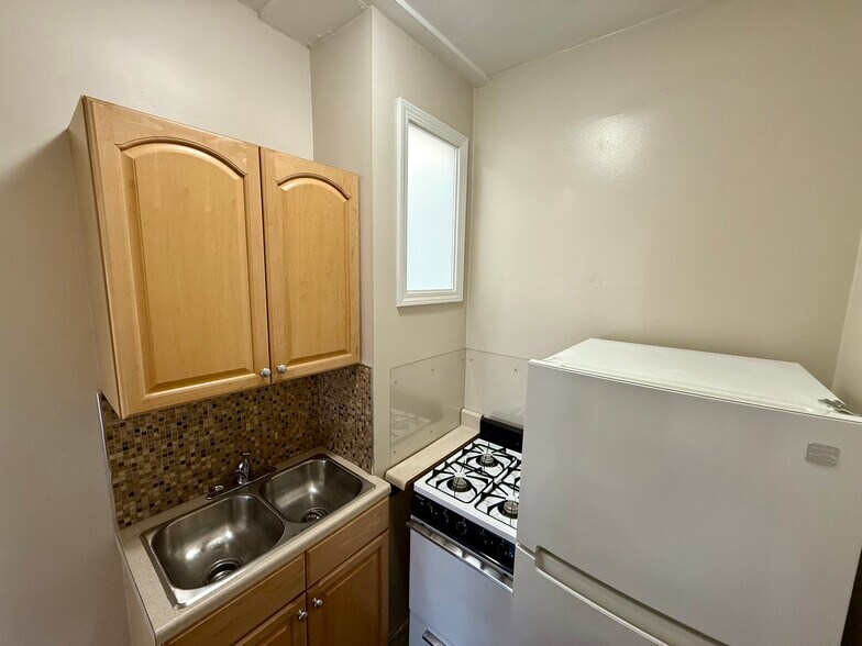 More Photos Of 119 E Kalamazoo St, Lansing Apartments For Sale