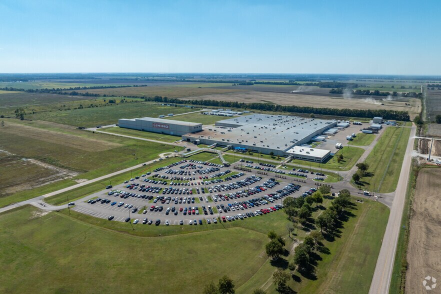 More Photos Of 100 Hino Blvd, Marion Manufacturing For Lease