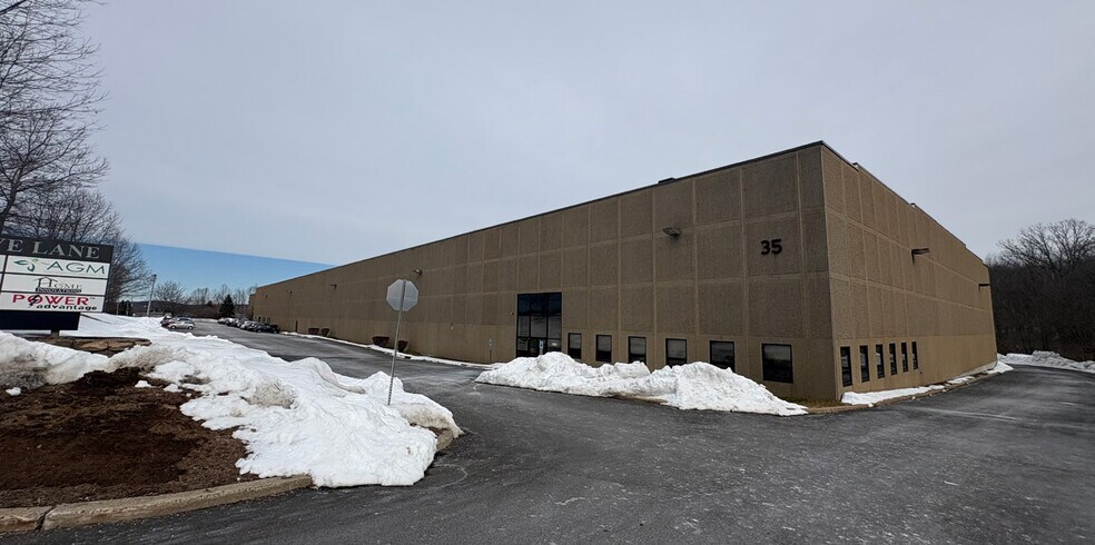 More Photos Of 35 Love Ln, Netcong Distribution For Lease