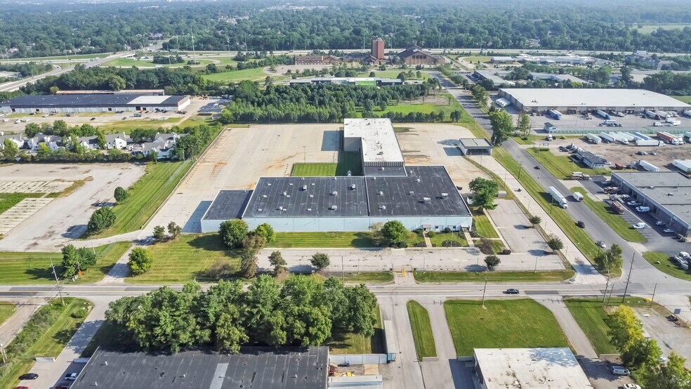 More Photos Of 4500 Groves Rd, Columbus Warehouse For Lease