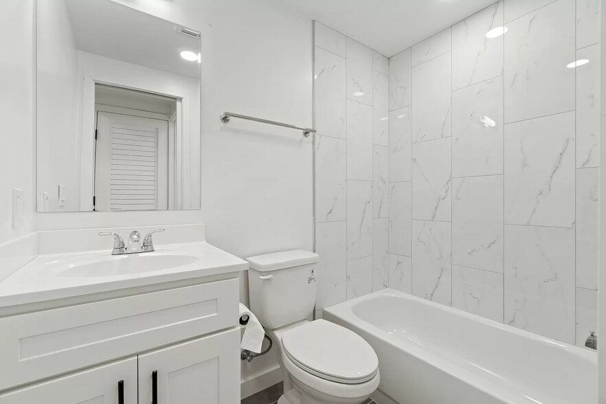 More Photos Of 3601 14th St NW, Washington Apartments For Sale