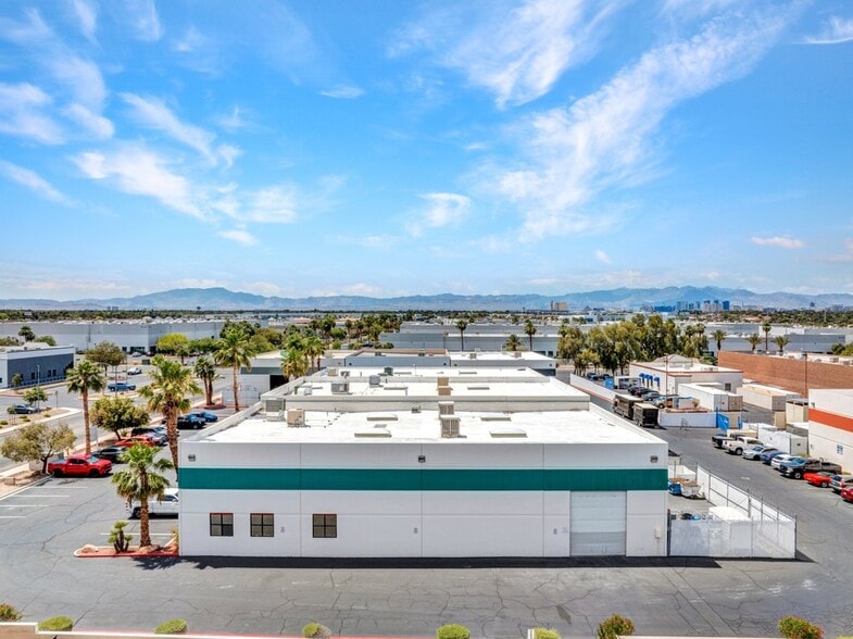 More Photos Of 3862 E Post Rd, Las Vegas Warehouse For Sale