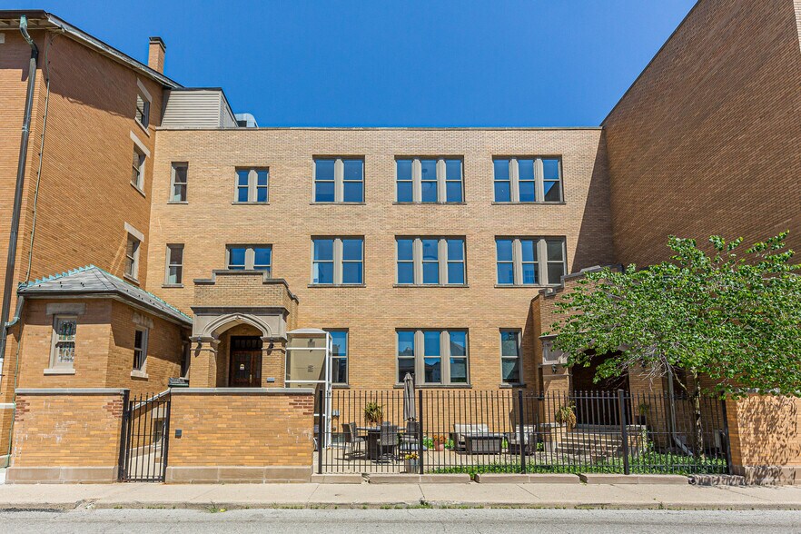 More Photos Of 429 E Vermont St, Indianapolis Loft Creative Space For Sale