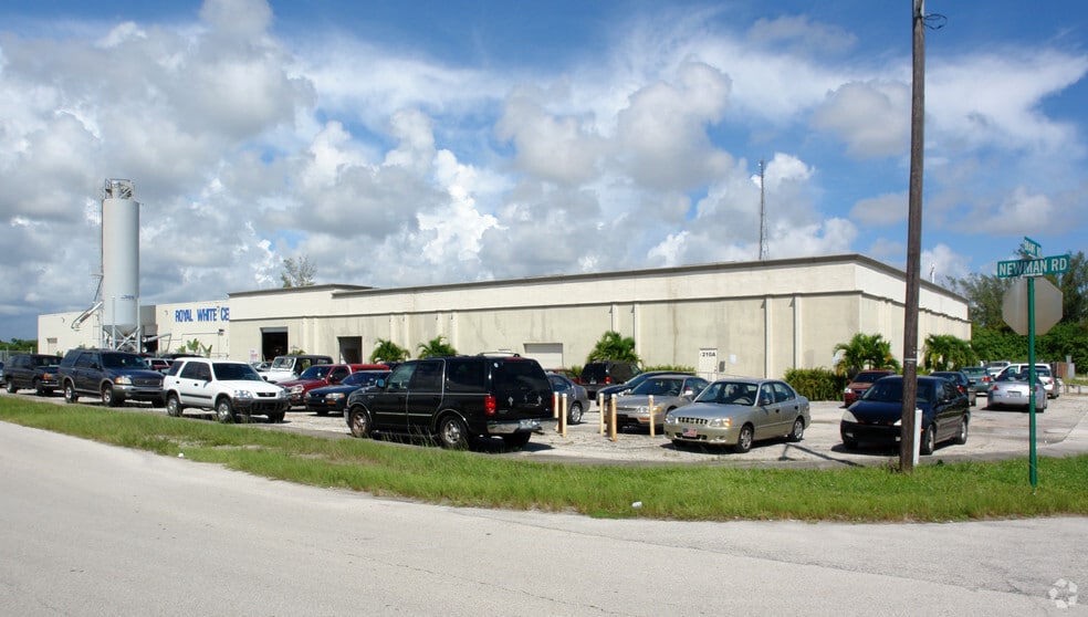 More Photos Of 210 Newman Rd, Lake Park Warehouse For Sale