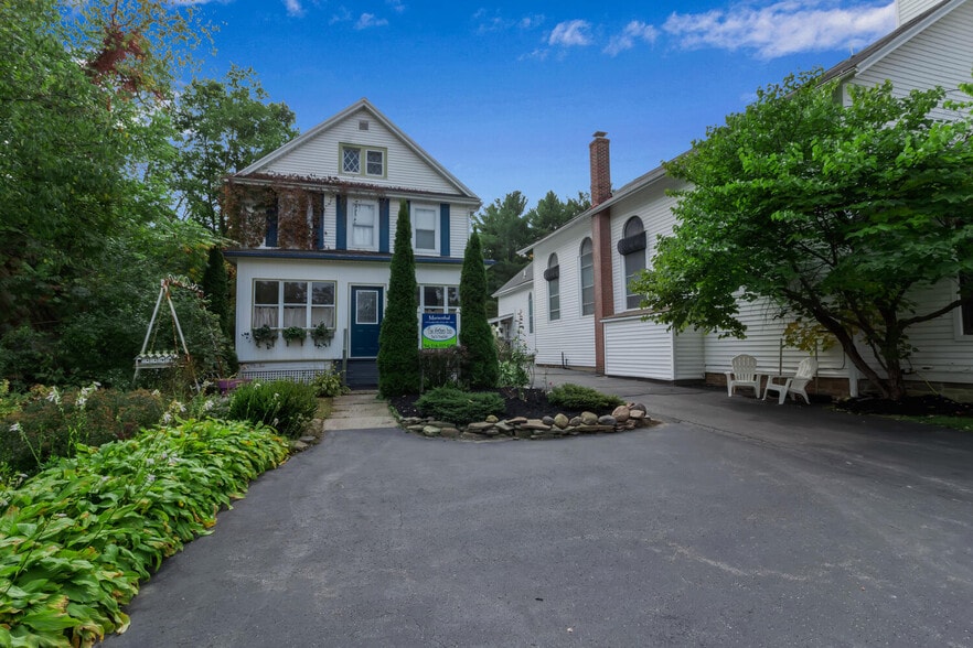 More Photos Of 5107 Langford Rd, North Collins Hospitality For Sale