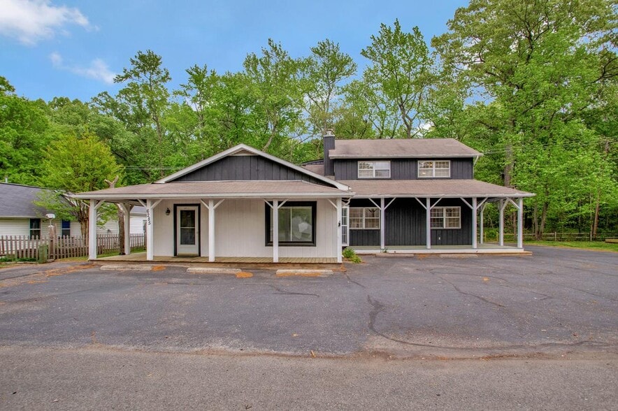 More Photos Of 6285 Shady Side Rd, Shady Side General Retail For Sale