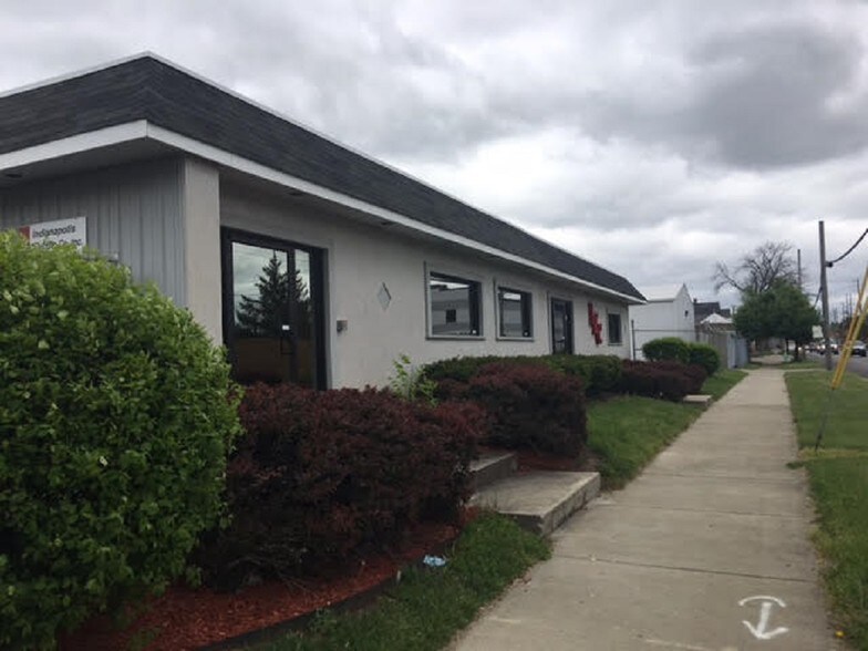 More Photos Of 241 S State Ave, Indianapolis Warehouse For Sale