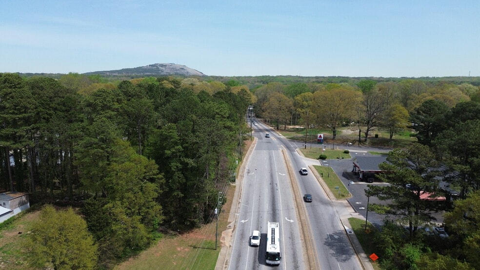 More Photos Of 414 N Hairston Rd, Stone Mountain Freestanding For Sale