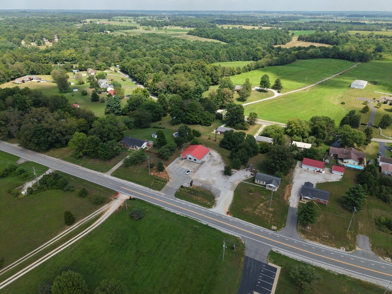 More Photos Of 6804 S Dixie Hwy, Glendale Freestanding For Lease