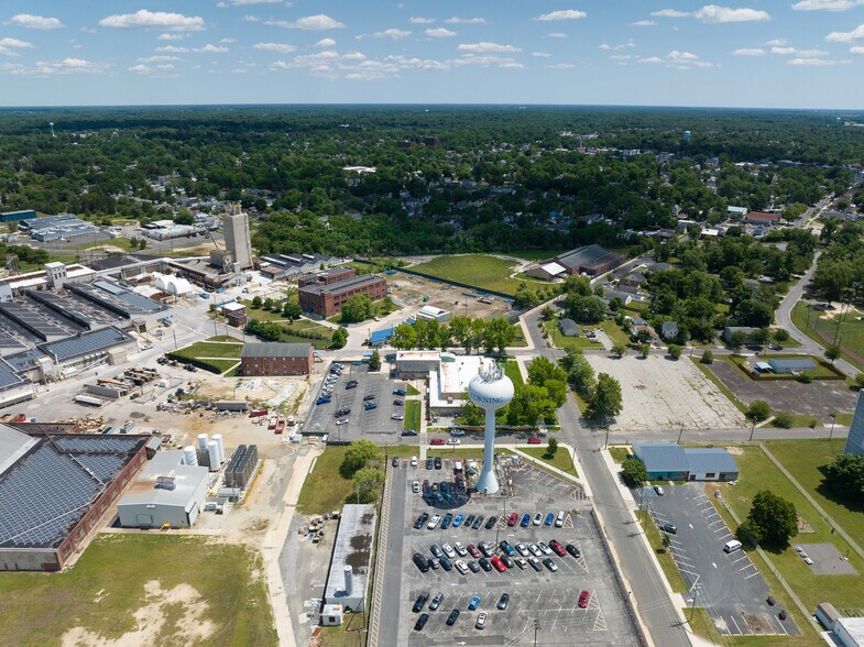 More Photos Of 537 Crystal Ave, Vineland Office For Sale