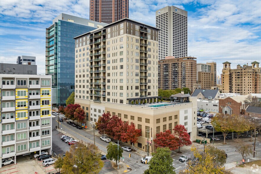 More Photos Of 565 Peachtree St NE, Atlanta Apartments For Lease