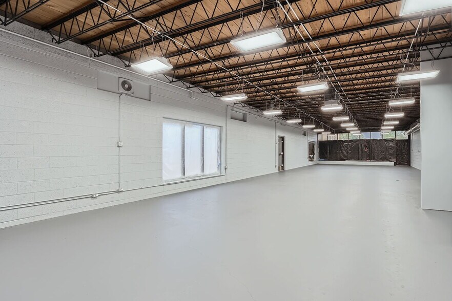 More Photos Of 2426-2428 S Federal Blvd, Denver Storefront Retail Office For Sale