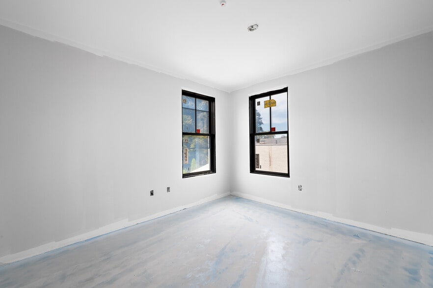 More Photos Of 36 Colborne Rd, Boston Apartments For Sale