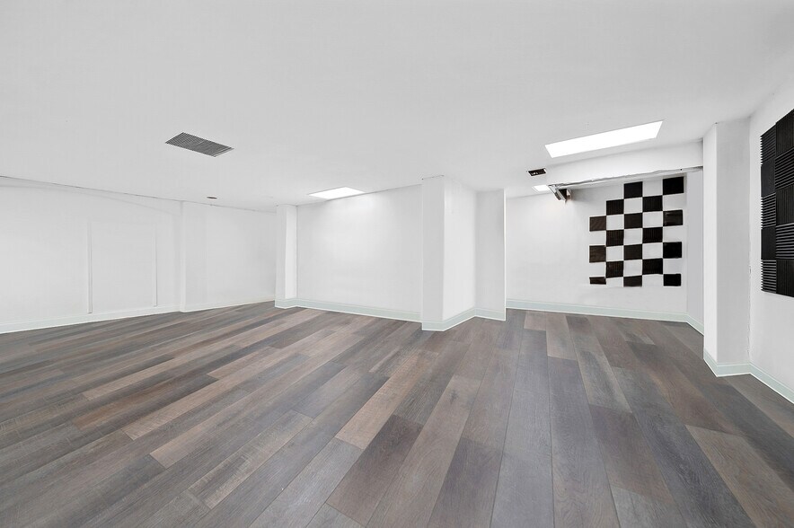 More Photos Of 1801 SW 8th St, Miami General Retail For Sale